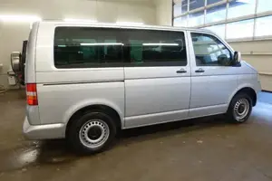 VW Caravelle Bild 4