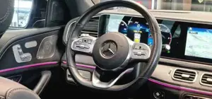 Mercedes-Benz E 300 Bild 16