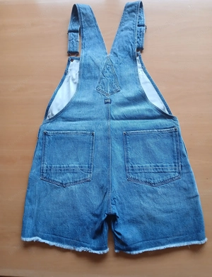 Jeans-Latzhose, Größe S, Marke: G-STAR Bild 2