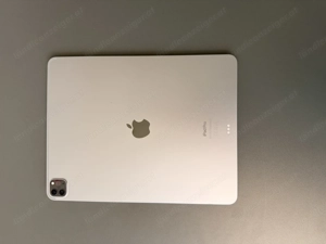 IPad Pro mit Apple Keyboard Bild 2