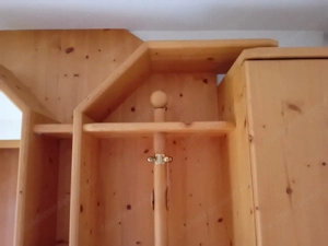 Garderobe Holz Bild 4