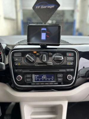 VW up! 1.0 | 75 PS | Panoramadach | Sitzheizung | Pickerl neu Bild 8