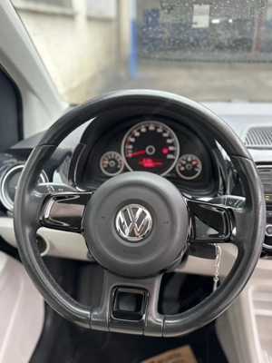 VW up! 1.0 | 75 PS | Panoramadach | Sitzheizung | Pickerl neu Bild 9