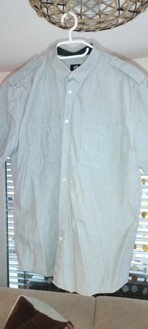 diverse Hemden und Jacken  Bild 4