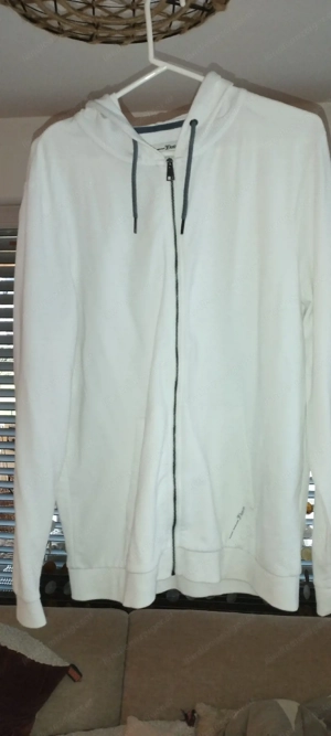 diverse Hemden und Jacken  Bild 2