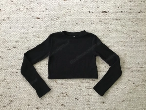 STOPP! 4 T-Shirts u. 2 Langarmshirts  Gr. 128, 140, 152, neuwertig Bild 4