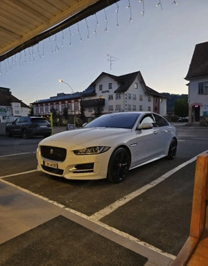 Jaguar XE R-sport Bild 5