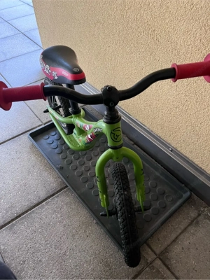 Laufrad zu verkaufen Bild 3