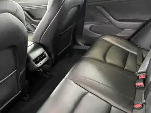 Tesla Model 3 Bild 9