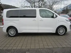 Opel Vivaro Bild 4