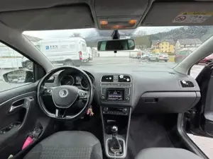 Polo wenig Kilometer mit CarPlay TÜV.3.2027