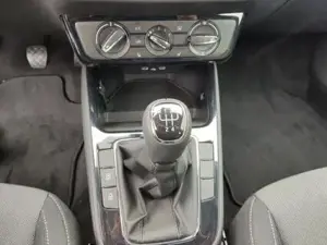 Skoda Fabia Sondermodell 130 Jahre 1.0 MPI 80 PS Virtuell C... Bild 10