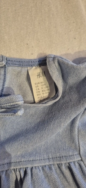 Kleid im Denim-Look, Gr. 80, H&M Bild 2
