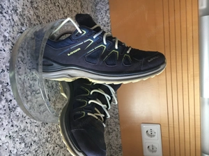 Lowa Turnschuhe Gore - Tex Größe 41,5 Bild 9