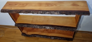 Regal aus massiver Lärche mit Rinde Bild 6