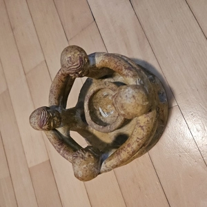 Freundeskreis aus Terrakotta - Symbol für Freundschaft & Zusammenhalt Bild 2