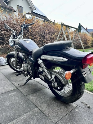 Suzuki Marauders GZ 250 Bild 2