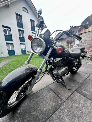 Suzuki Marauders GZ 250 Bild 4