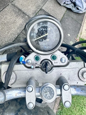 Suzuki Marauders GZ 250 Bild 5