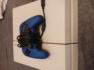 PS4 mit controller  Bild 2