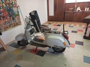 Vespa PK50S mit Elektrostart Bild 4