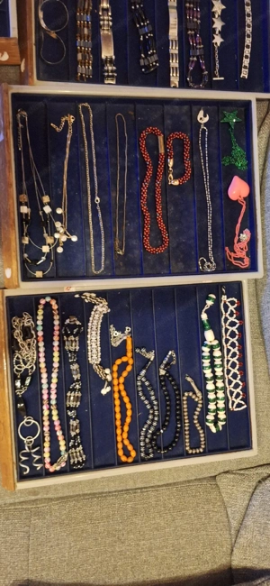 Schmuck aller art  Bild 2