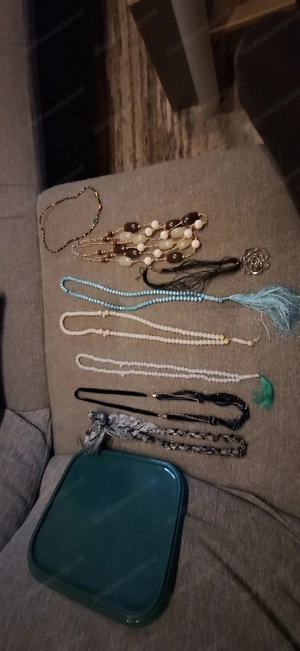 Schmuck viel  Bild 2