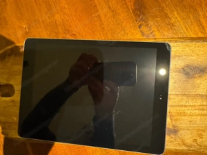 iPad 6 Generation Zoll 9,7 128 GB war wenig in Gebrauch plus gratis Rahmen Kinder Bild 14