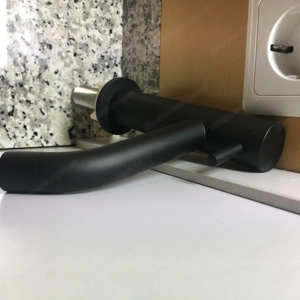  Einhebel Wasserhahn für den Waschtisch in Schwarz, wie Vola Bild 5