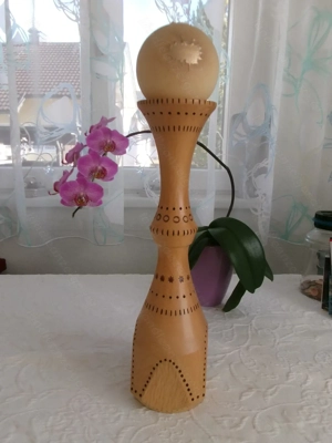 Kerzenständer aus Holz  Bild 4