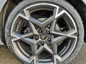 Cupra Leon Sportstourer 2.0 TSI 245 kW 4Drive VZ Kombi 2.0TSI DSG 4x4 A... Bild 4