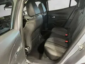 Peugeot 2008 Bild 7