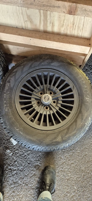 Volvo Corona Felgen Bild 5