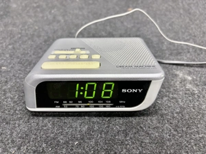Sony Radiowecker Bild 2