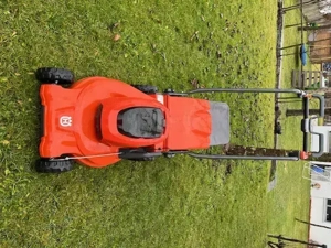 Rasenmäher Aku zu verkaufen Bild 2