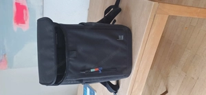 Rucksack schwarz neuwertig Bild 3
