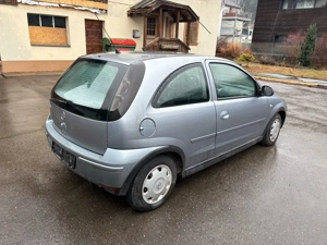 Opel Corsa-C  Bild 4