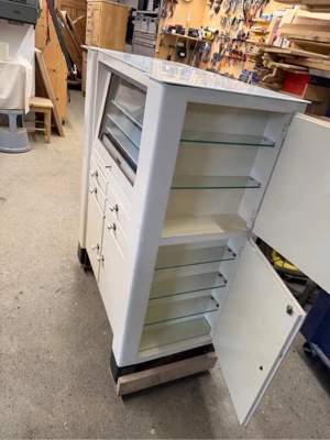 altes Arztkästchen Bild 4