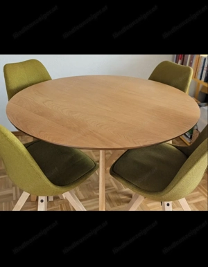 Tisch aus Eiche mit 4 Stühlen aus Gummibaum massiv Bild 4
