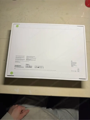 Apple MacBook Pro 14" M4 (2024), 10-Core CPU, 10-Core GPU, 32GB RAM, 2TB, Silber Bild 2