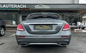 Mercedes-Benz E-Klasse Bild 6