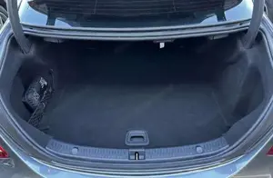 Mercedes-Benz E-Klasse Bild 11