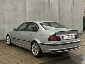 1999 Bmw 323i *01 27 PICKERL* Bild 9