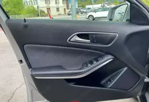 Mercedes-Benz GLA Bild 10