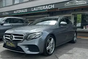 Mercedes-Benz E-Klasse Bild 3
