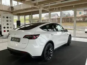 Tesla Model Y Bild 7