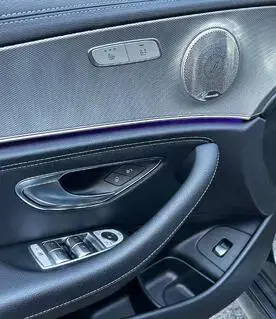 Mercedes-Benz E-Klasse Bild 12