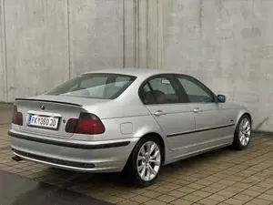 1999 Bmw 323i *01 27 PICKERL* Bild 5