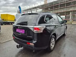 Mitsubishi Outlander Bild 14