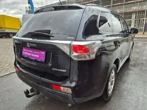 Mitsubishi Outlander Bild 15